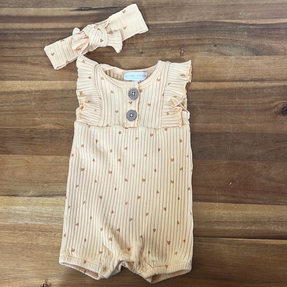 Willow + Whimsy girl outfit and headband - Picture 1 of 5